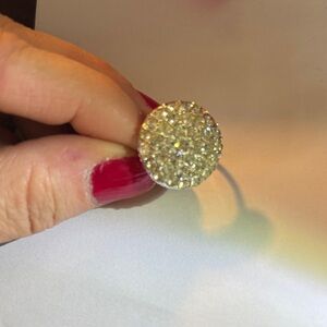 Elegant Silver Crystal Ring
